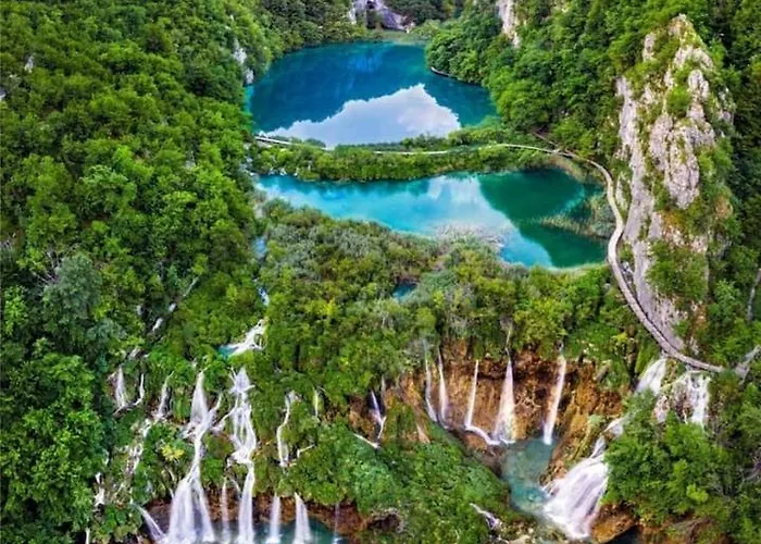 La Paulina's Iii Апартаменти *