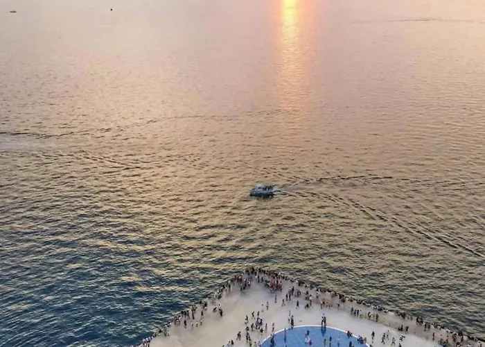 La Paulina's Iii * Задар