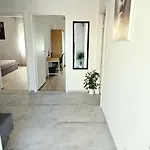 Апартаменти La Paulina's Iii *