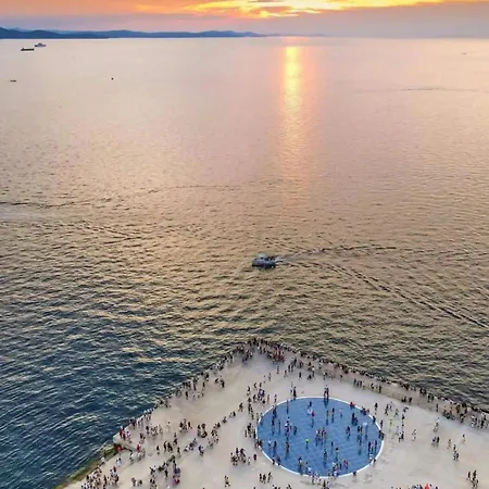 La Paulina's Iii * Zadar